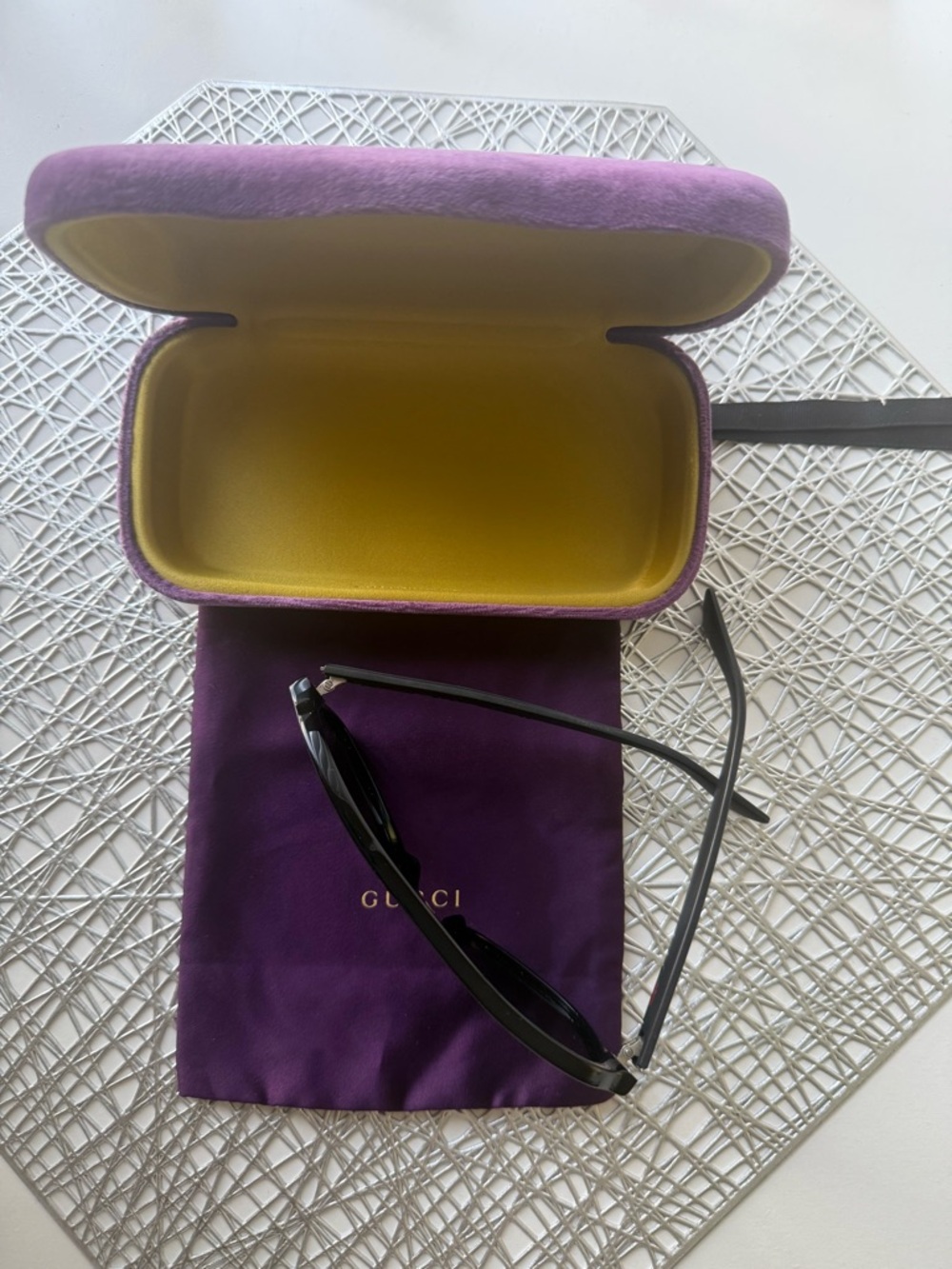 Gucci Black Aviator Sunglasses with Purple Case and Pouch. - Picture 8 of 13